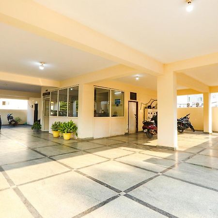 Fabhotel Namaha Suites - Nr Hyderabad International Airport, Shamshabad Ngoại thất bức ảnh